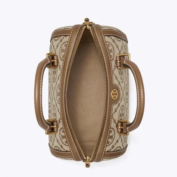 New,✨ T monogram jacquard duffle bag - Picture 5 of 16